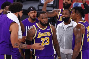 关于詹姆斯赛事官方发布爆冷新规，巴塞罗那争议不断！的信息